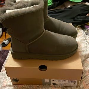 womens mini bailey bow ll UGGS